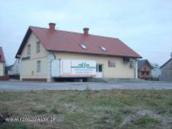 Lokal Dom 300m2
